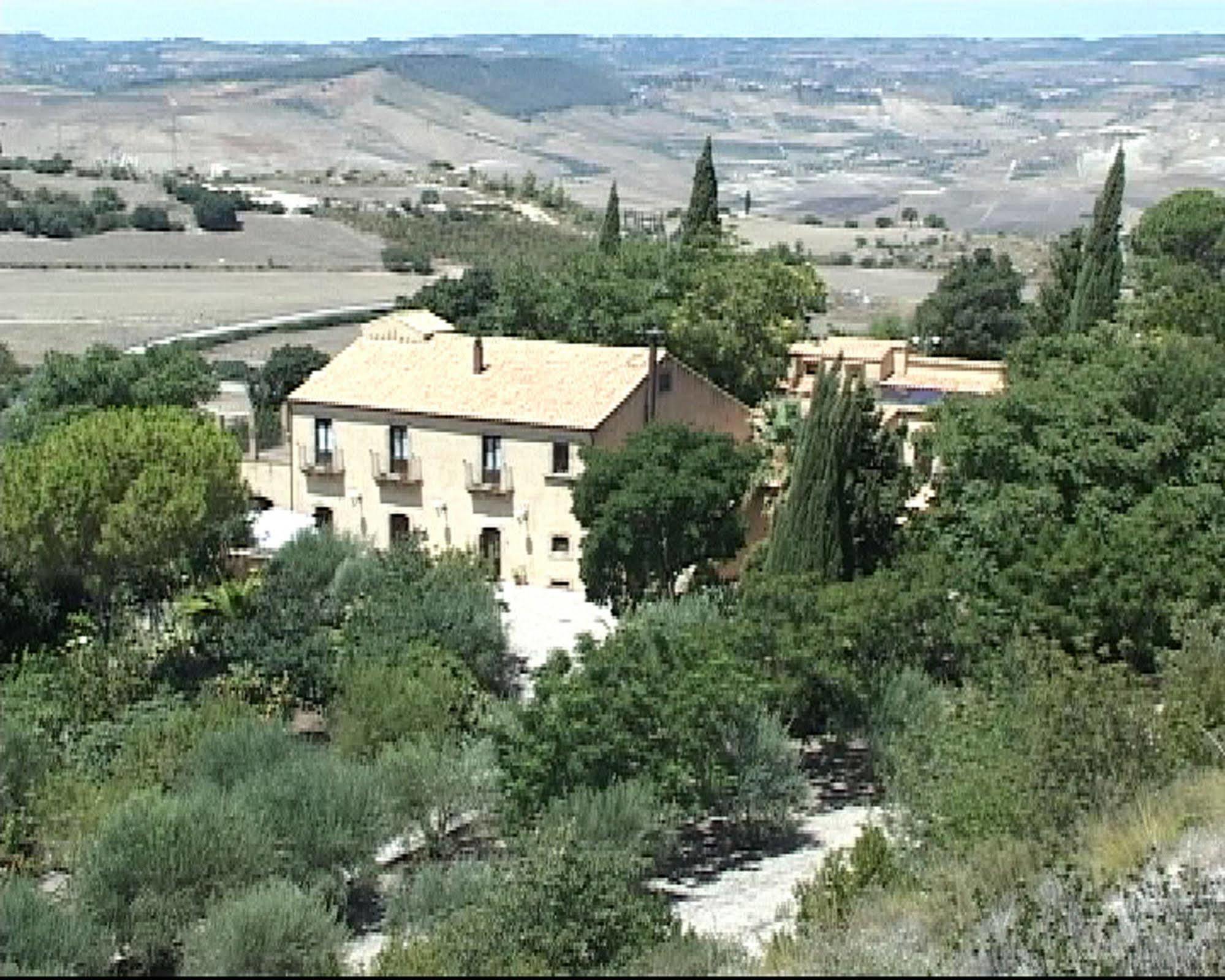Villa Tasca Caltagirone Exteriör bild